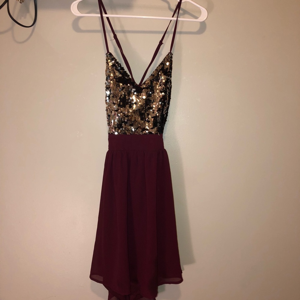Maroon and Sequin Shiny Hoco/Prom Dress